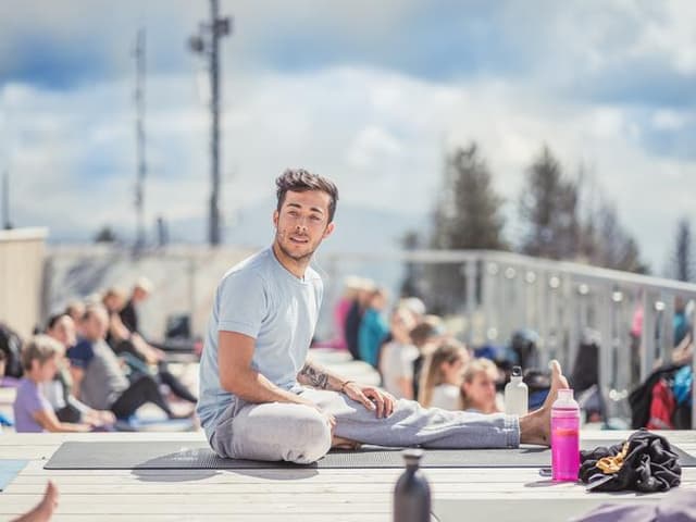 Sunrise-Yoga mit Marcel Clementi