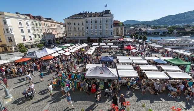 Gmundner Restlmarkt am Rathausplatz