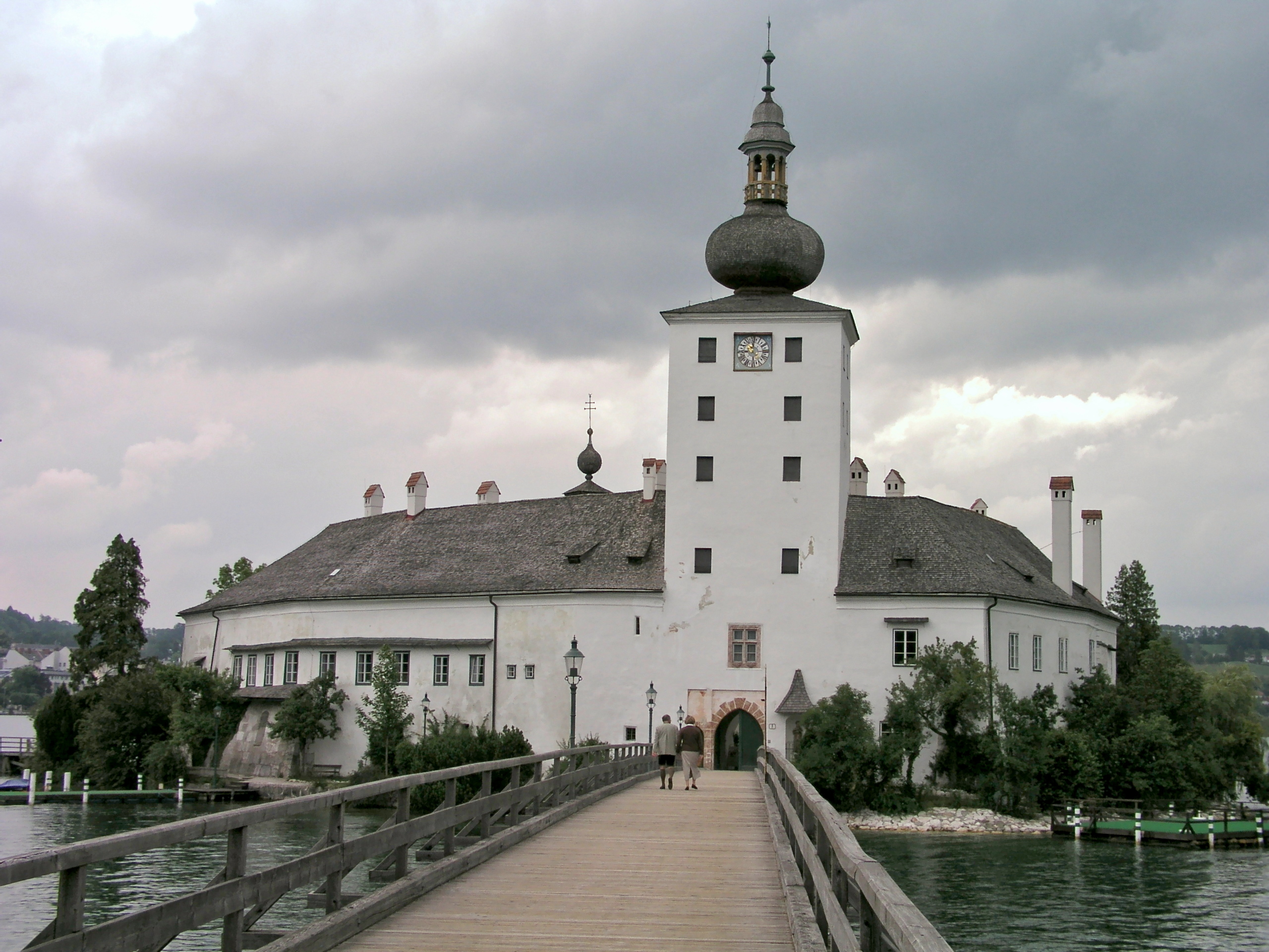 Raritäten- und Antiquitätenmarkt